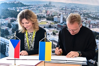 Primátorka města Brna a primátor města Lvova podepsali memorandum o spolupráci. Foto: Marie Schmerková