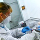 Tisková konference k představení nové mobilní laboratoře, která významně zvýší dosavadní brněnské laboratorní kapacity vyhodnocování PCR testů