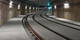 Tramvajový tunel do kampusu. Foto: Marie Schmerková