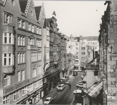 V roce 1965 se divadlo Večerní Brno přestěhovalo na Jakubské náměstí. Foto: Archiv města Brna