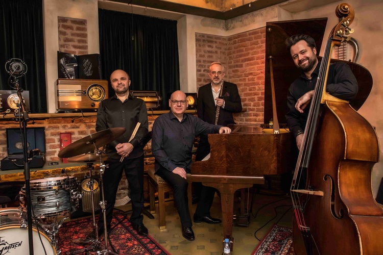 Festival Bonjour Brno 2025 začne 22. dubna a vyvrcholí 29. dubna bretonskou tancovačkou fest-noz. Foto: archiv Alliance Française Brno