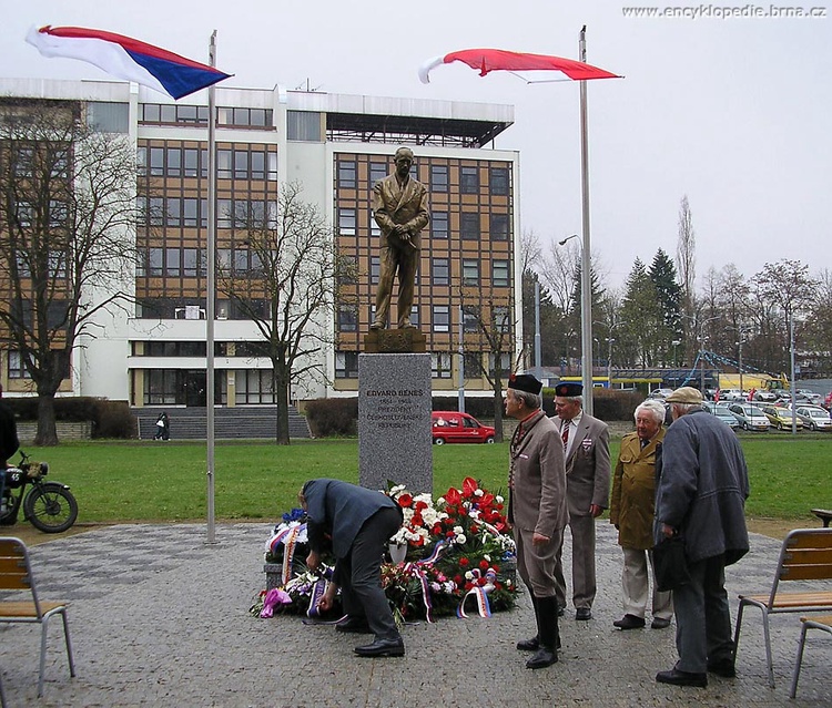 Pomník Edvarda Beneše u Právnické fakulty MU. Foto: jis, encyklopedie.brna.cz