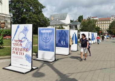 Výstava odhaluje, v čem tkví pouto mezi českým a židovským národem