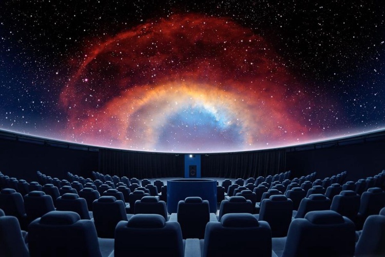 Víkend nabídne módu, deskové hry i hokej