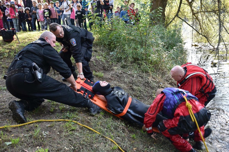 Sváteční víkend ve znamení vědců i strážníků