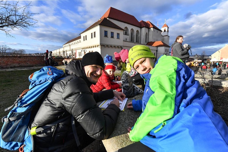 Finále šifrovací hry Brno, co není, dovedlo hráče ze Špilberku na Novou radnici