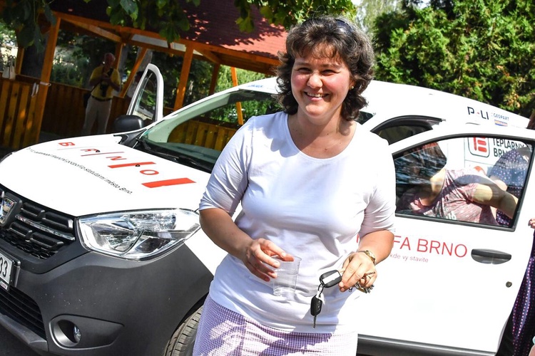 Hospic sv. Alžběty získal auto pro terénní péči