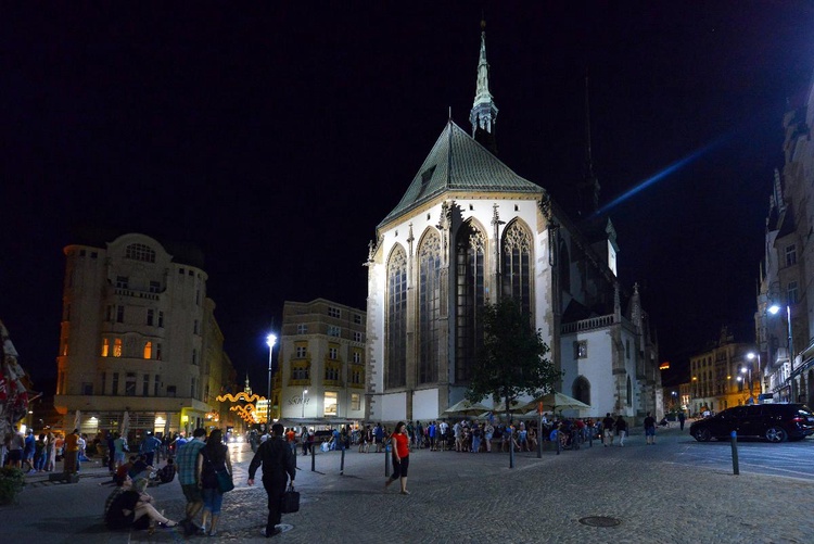 Typický návštěvník Brna? Sedmatřicetiletý muž s vyššími příjmy