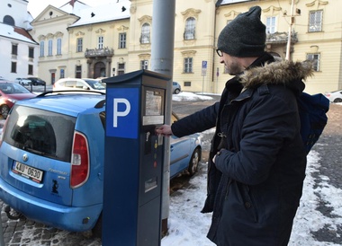 Rada města Brna schválila možnou podobu rezidentního parkování