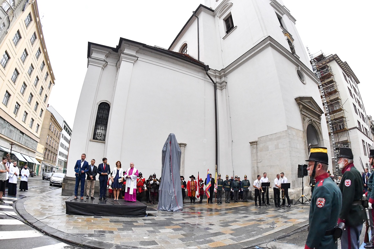 Slavnostní zahájení oslav Dne Brna a odhalení sochy pátera Martina Středy