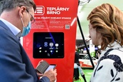 Slavnostní zahájení provozu jedné ze tří nových veřejných rychlodobíjecích stanic pro elektromobily v Brně