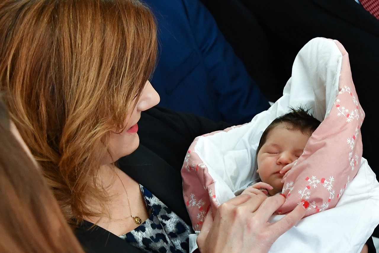 Malá Mariana je první miminko Brna v r. 2020