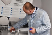 Návštěva u brněnského výrobce elektronových mikroskopů společnosti TESCAN