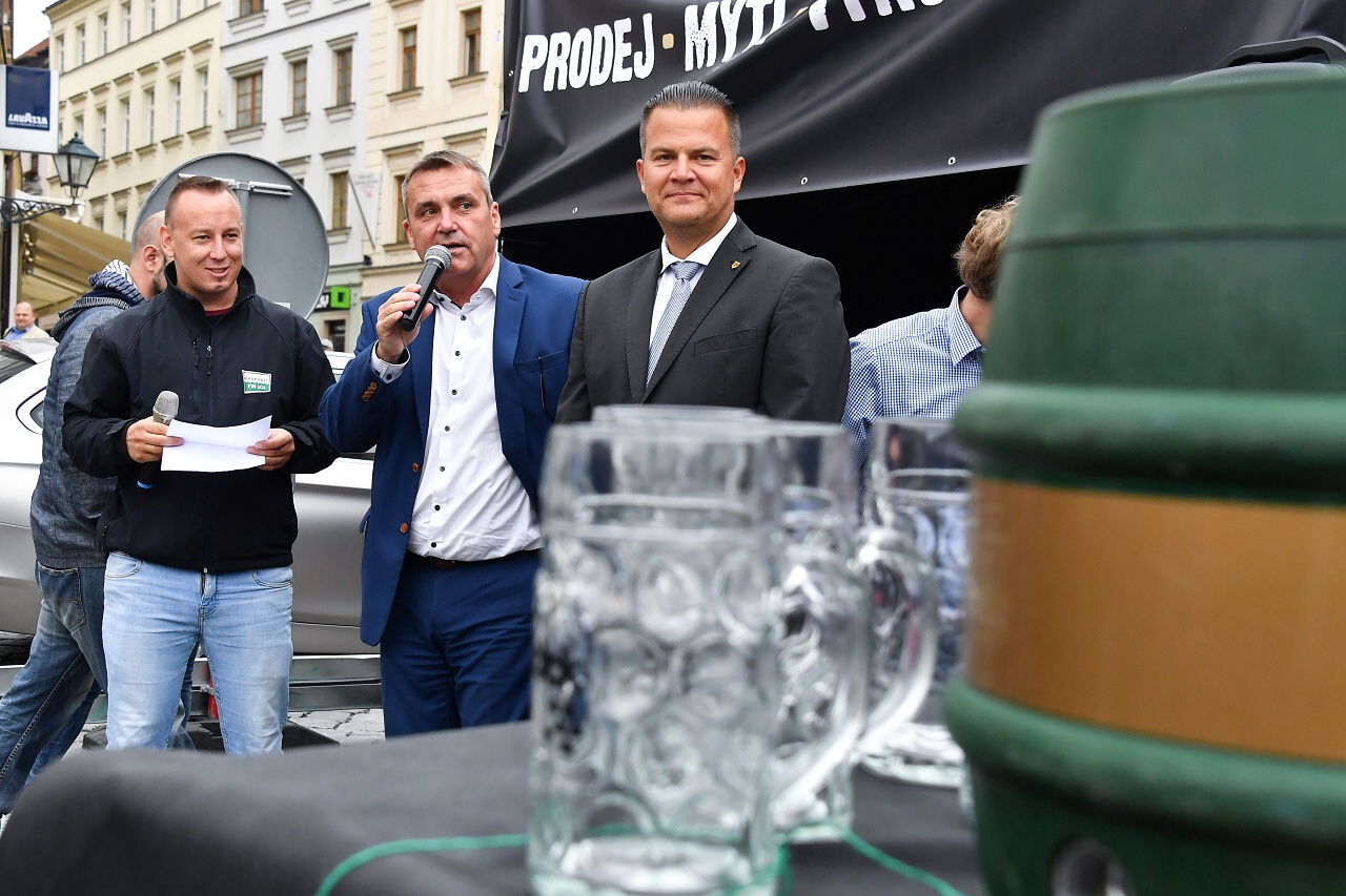 Zahájení slavností bavorského piva Oktoberfest na Zelňáku 2018