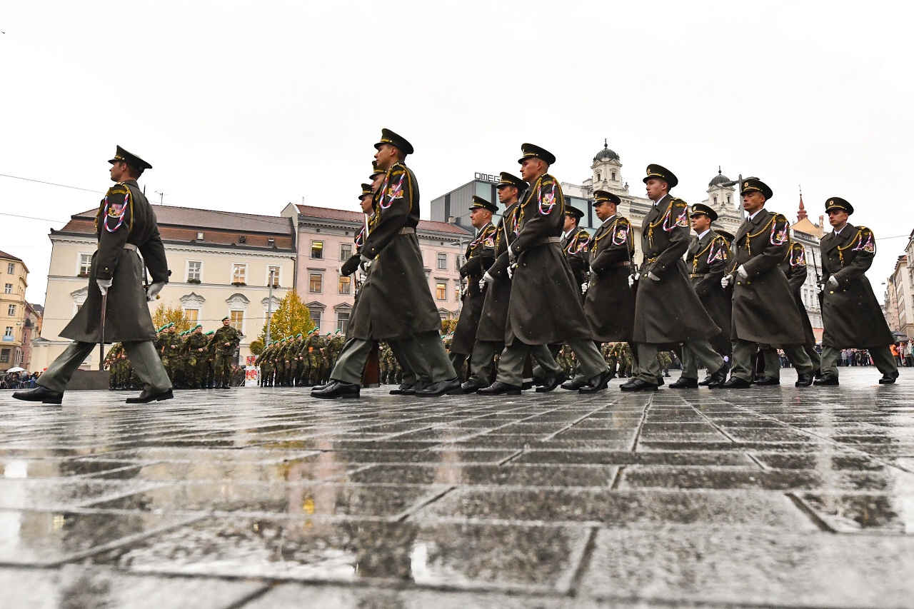 Slavnostní vojenská přísaha nových studentů Univerzity obrany v Brně a Vojenského oboru FTVS UK