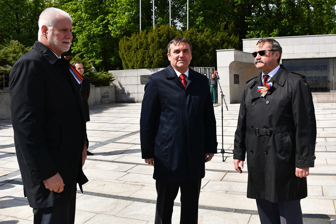 Brno vzpomenulo konec světové války a uctilo památku osvoboditelů