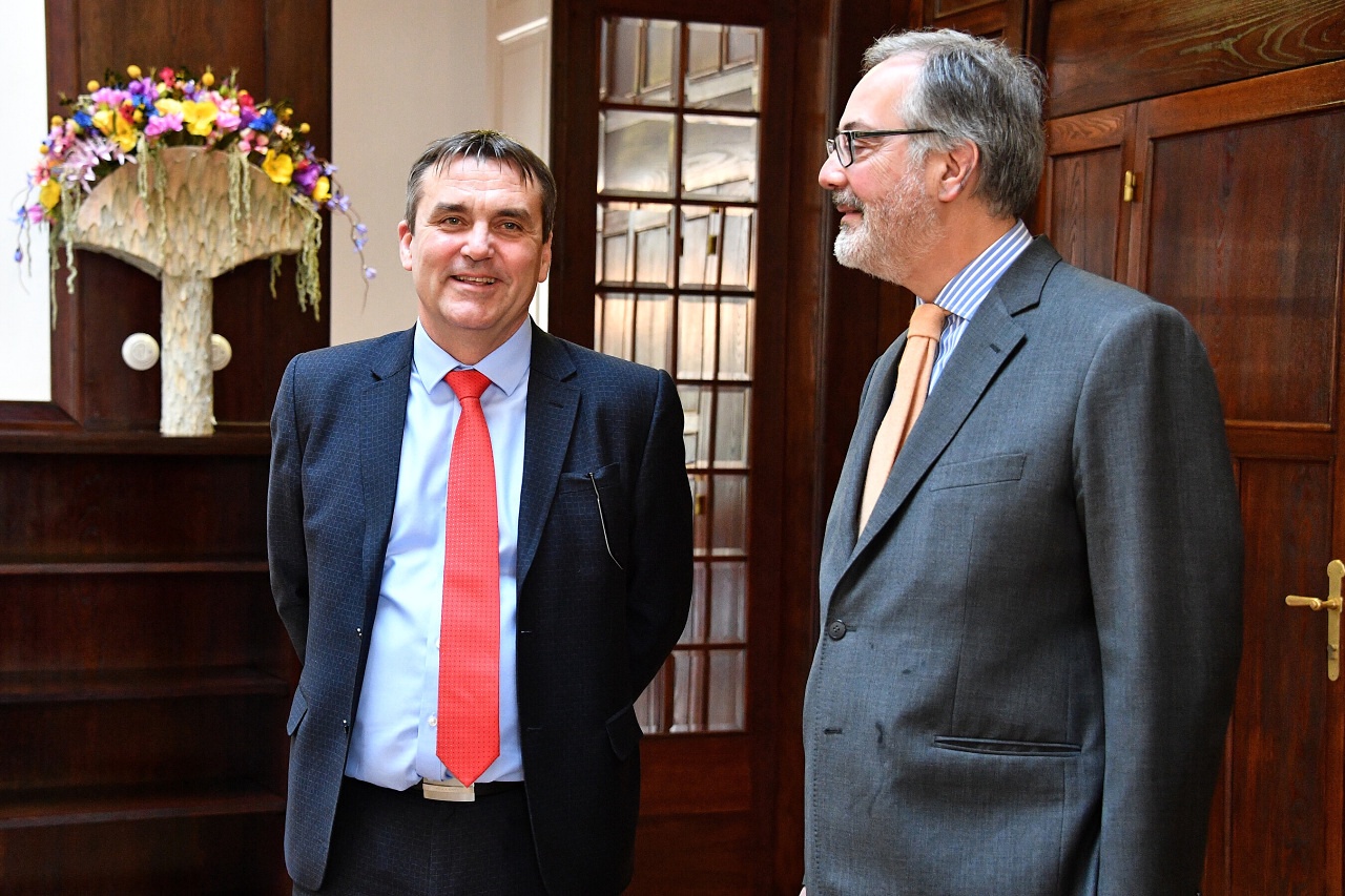 Přijetí španělského velvyslance Pedra Calva-Sotela Ibaňeze-Martina