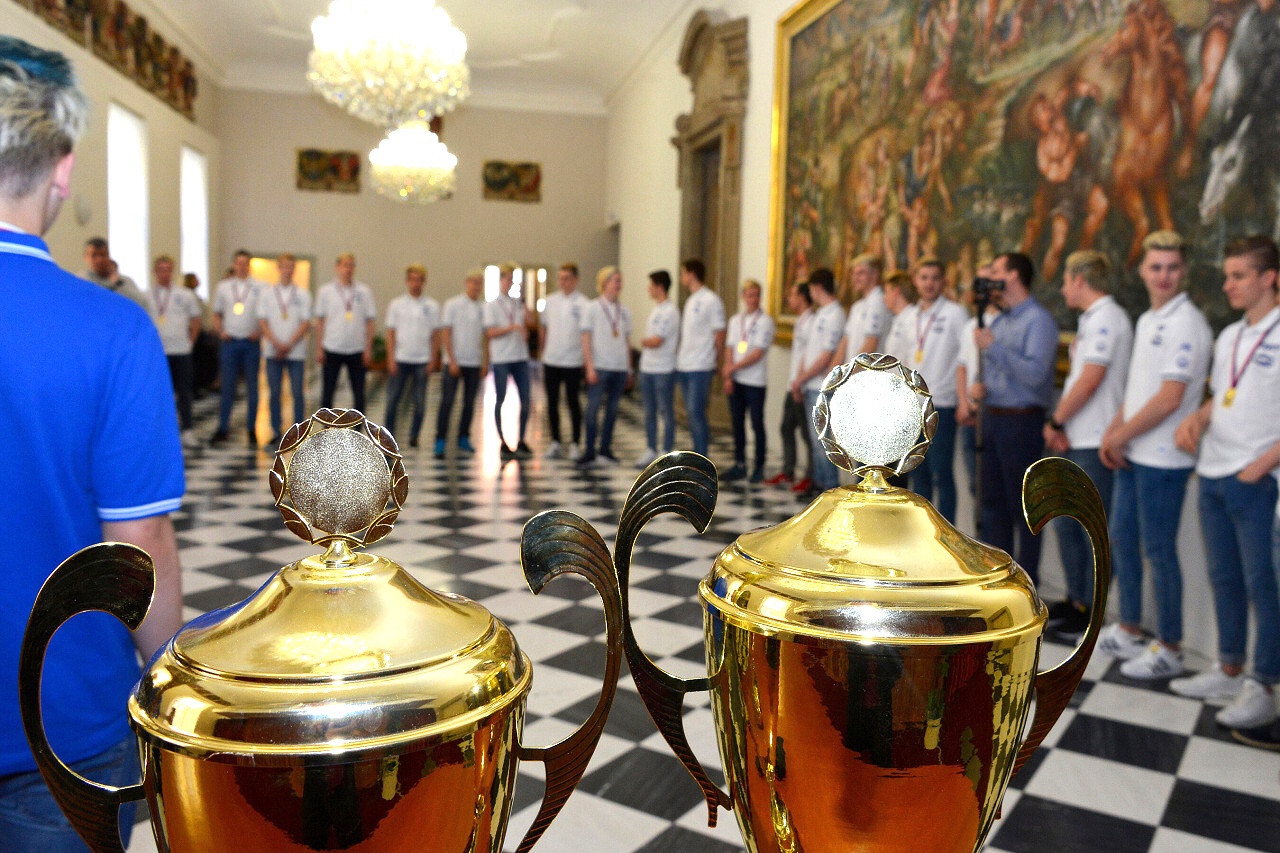 Přijetí mladších a starších dorostenců hokejového klubu Kometa Brno