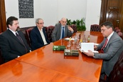 Setkání primátora P. Vokřála s autory knihy Dějiny Brna