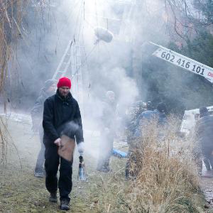 Filmaři natáčejí ve vile Tugenhat film Skleněný pokoj. Foto: Barbora Jančárová (IN Film)