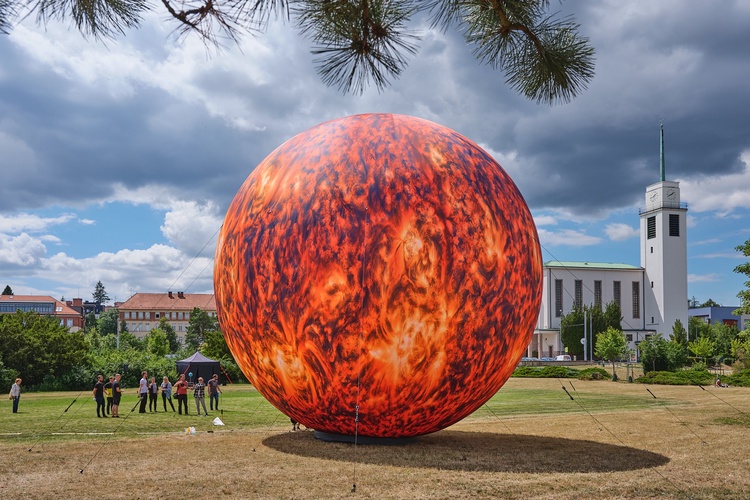 Heliosféra na Kraví hoře. Foto: Hvězdárna a planetárium Brno